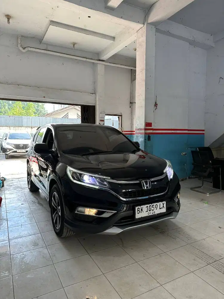 (DP20jt) Honda CRV 2.4 Prestige Sunroof Matic 2015 Murah