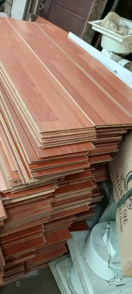 SPC flooring mdf merk HIMMEL 20x122