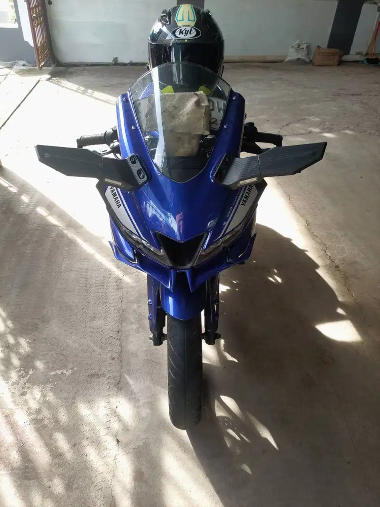 Jual cepat r15 v3 harga 16.700.000 nego