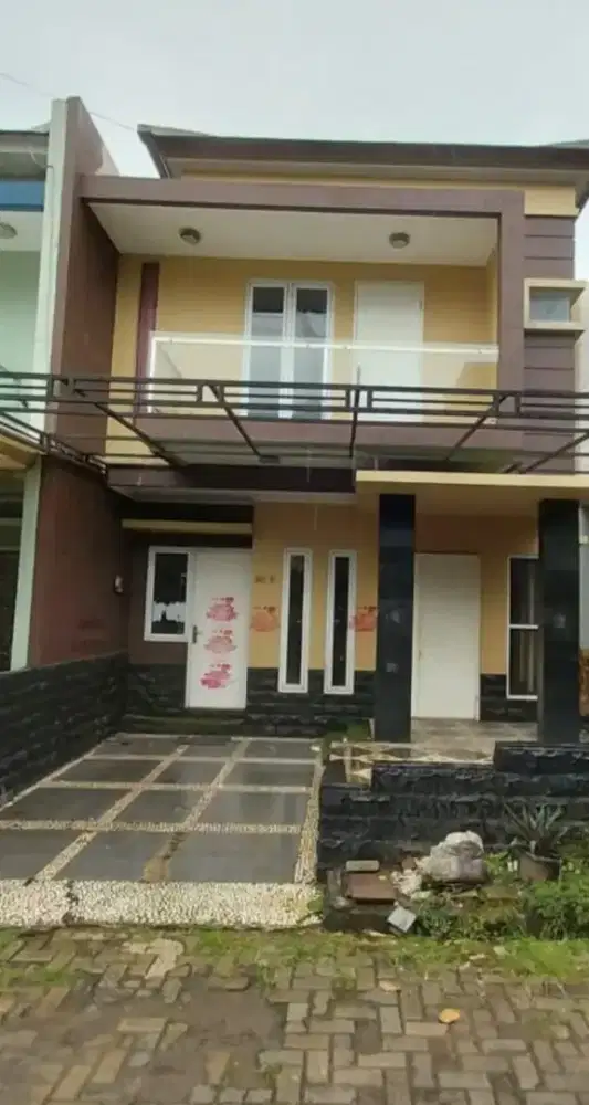Dijual Rumah Dibawah Pasaran 2Lantai Jatikramat Kota Bekasi