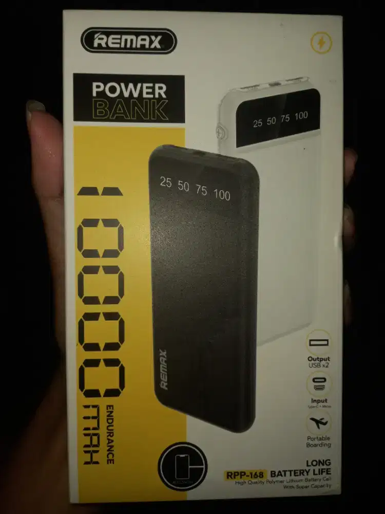 Powerbank Remax 10000mAh 2,1 Ampere With Digital Display RPP-168 Black