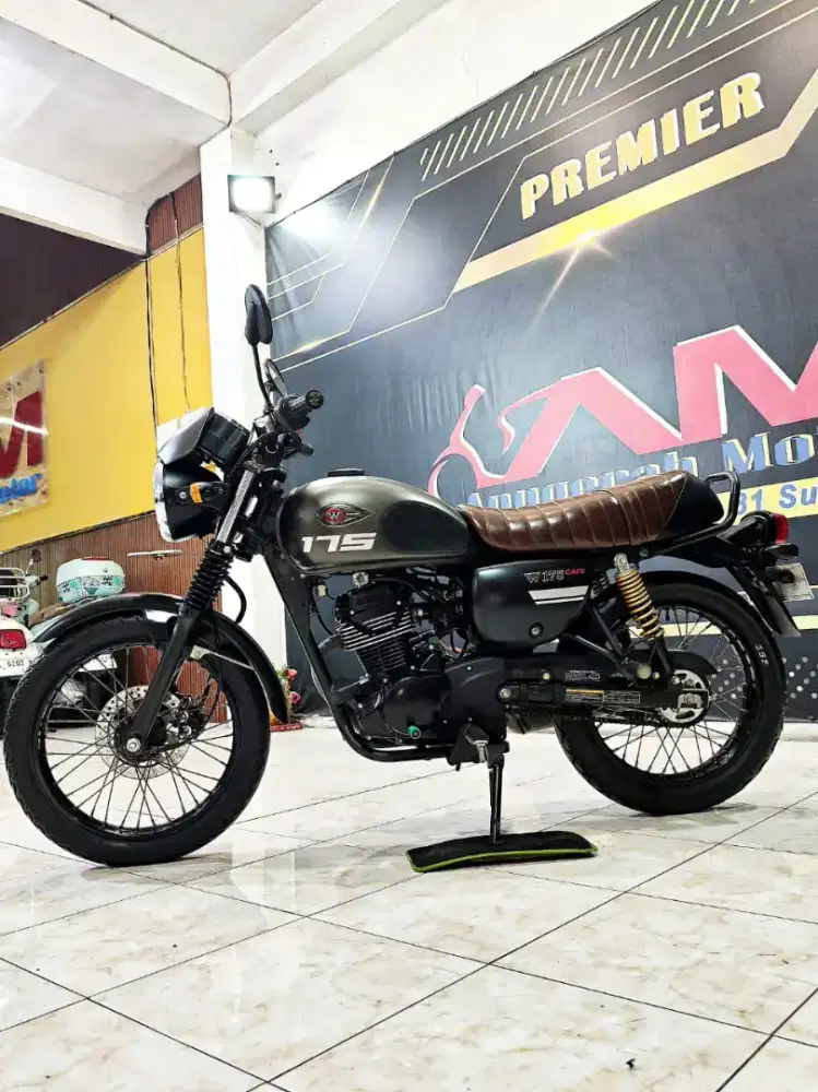 Kawasaki W175 Cafe TH 2019 clasic asik mantab