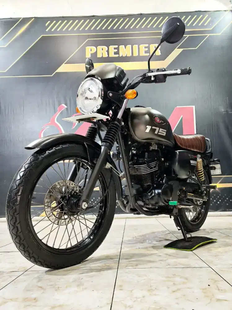 Kawasaki W175 Cafe TH 2019 Kredit/Cash/TT gaspol