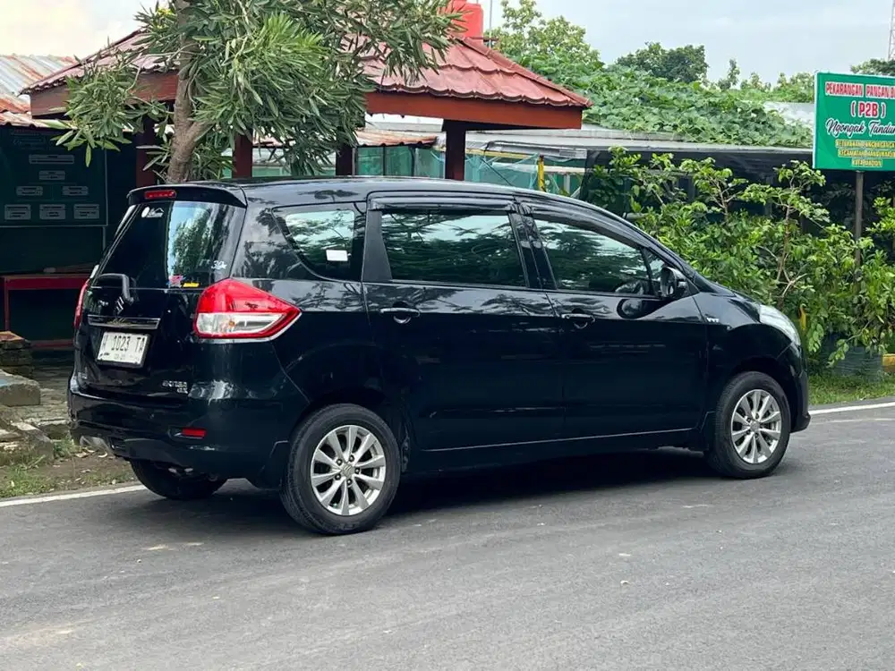 ERTIGA GX MANUAL 2014 KM RENDAH