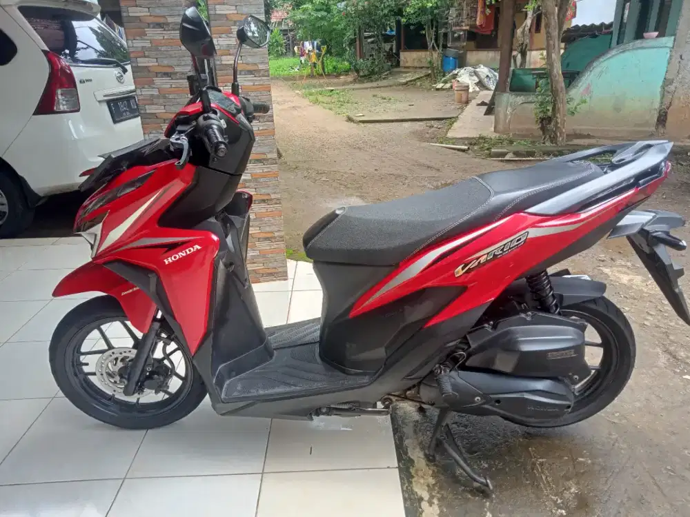Honda Vario CBS ISS 2018. Pajak hidup. Ss komplit