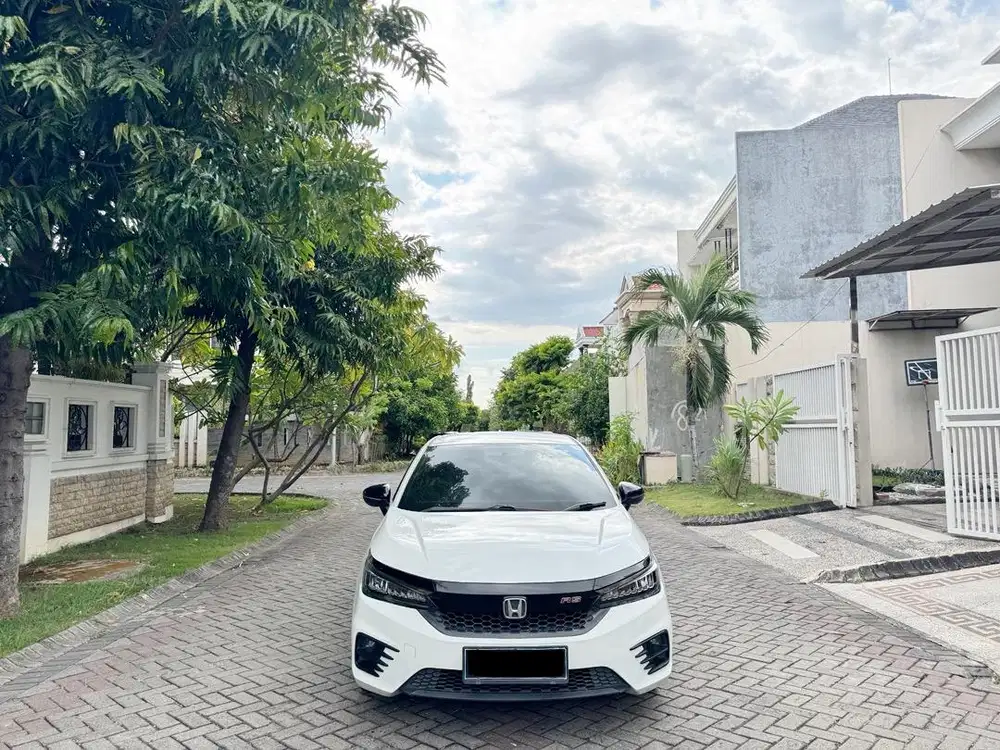 Honda City Hatchback 1.5 RS Matic 2021 Putih Plat L