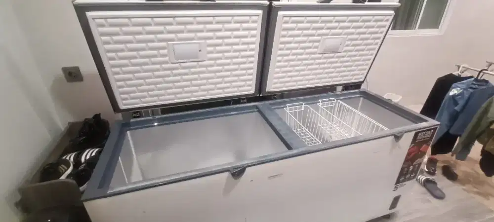 Kulkas Freezer GEA AB 750R