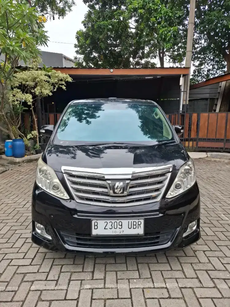 Alphard 2,4 G At Tahun 2012