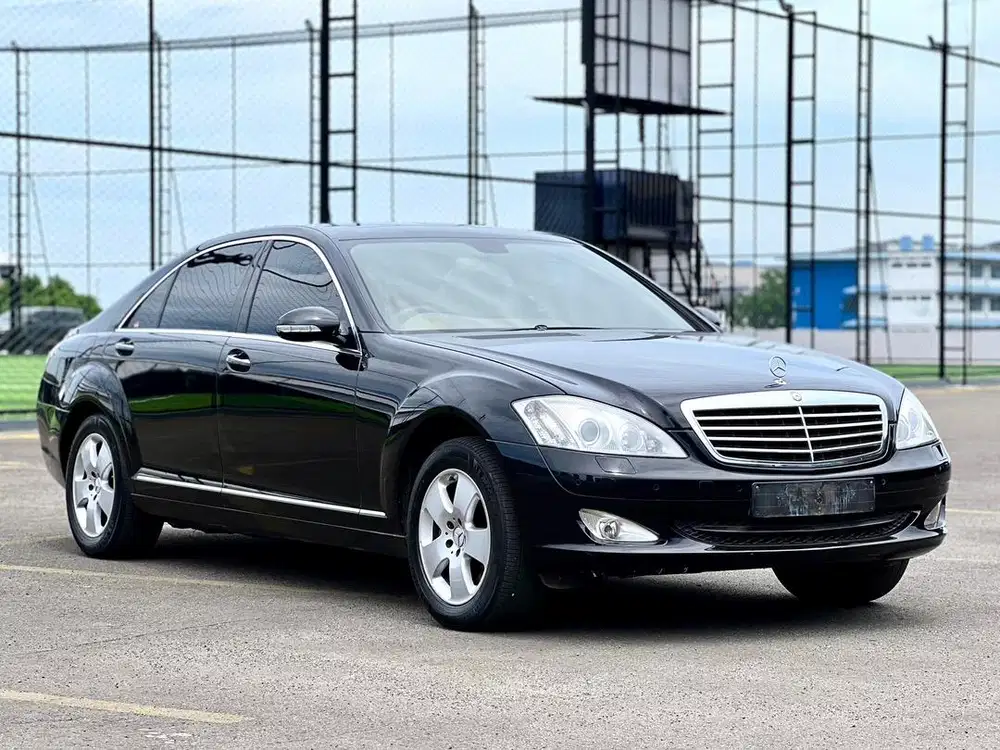 Mercedes benz w221 S350L 2007 low km 50 ribuan full original