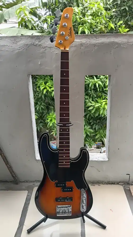 SCHECTER BASS MODEL T 2TSB