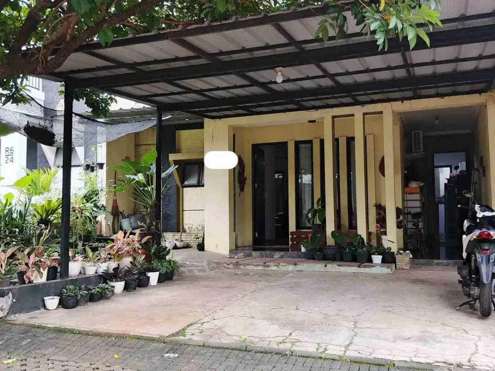 rumah 2 lantai di legenda wisata cibubur