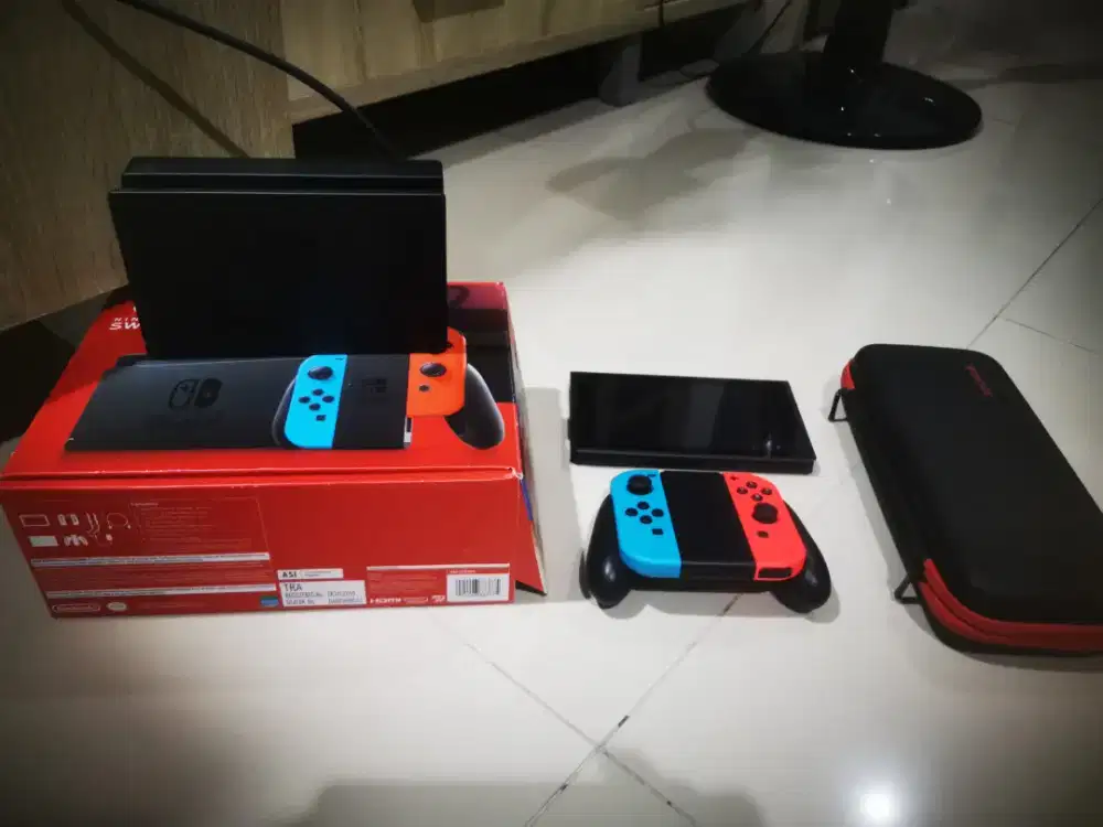 Dijual nintendo switch kondisi istimewa