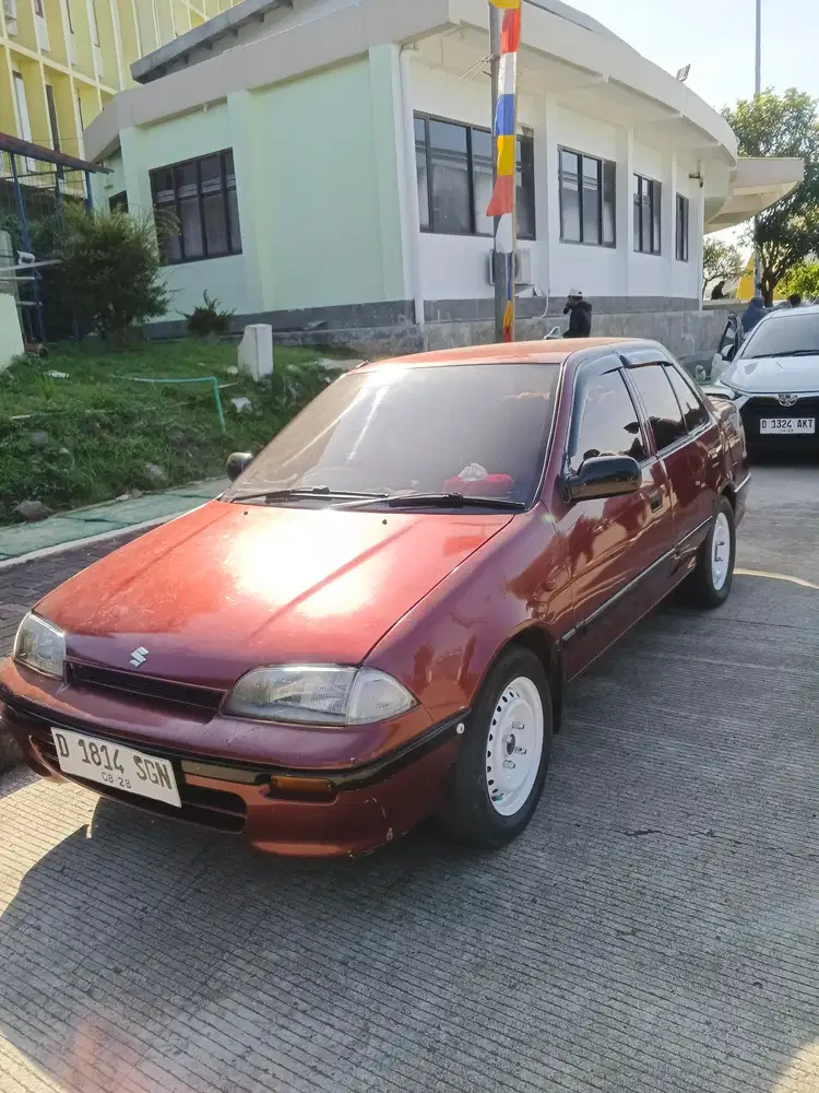 Suzuki Esteem 1995 Bensin