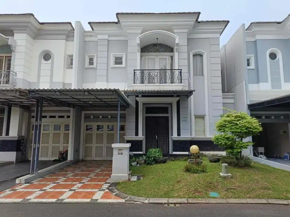 Dijual Rumah Rapih Hadap Jalan Cluster Emerald PHG Gading Serpong