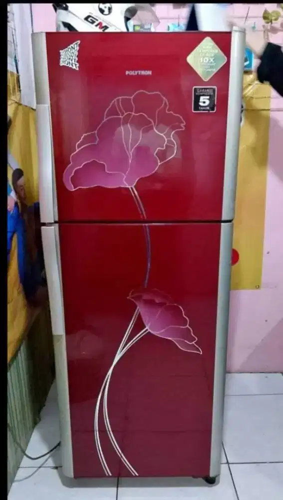 Kulkas 2pintu polytron