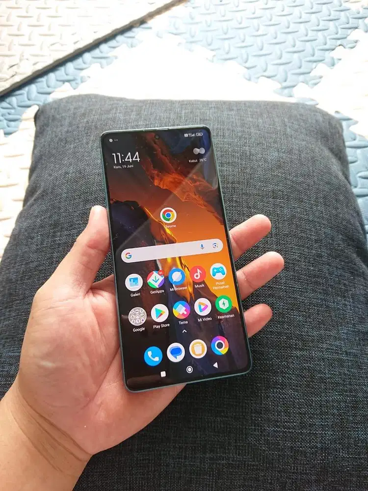 Poco F5 5G 256GB Fullset