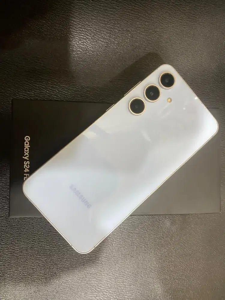 samsung s24 fe ram 8/128gb garansi