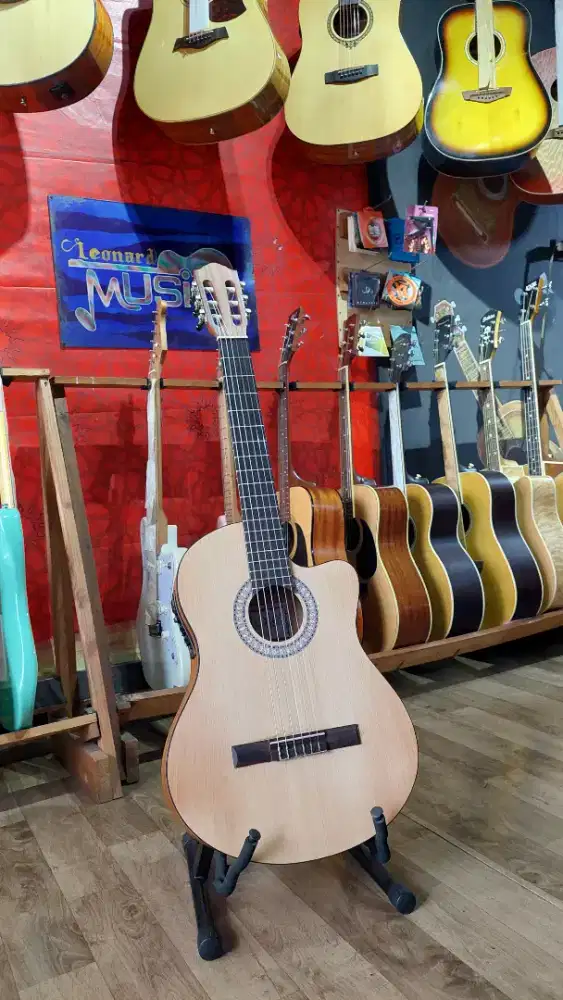 Gitar baru gitar nilon Akustik elektrik gitar original