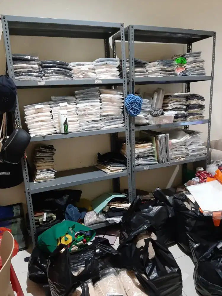 Rak Besi Bekas Bagus