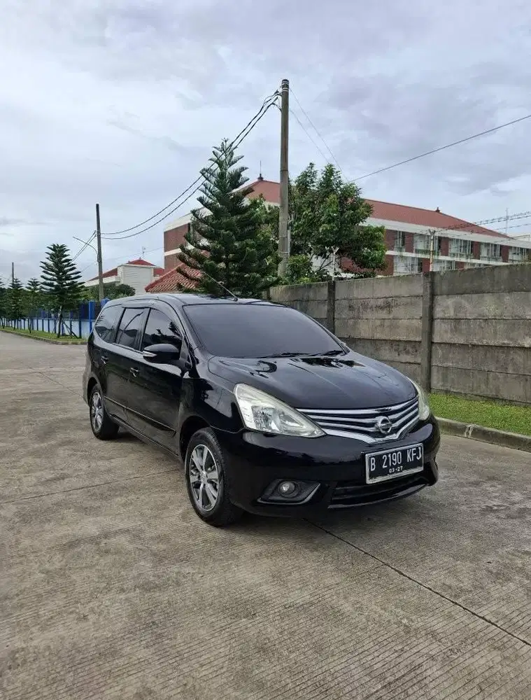 [TDP3JT] NISSAN GRAND LIVINA XV AT 2017