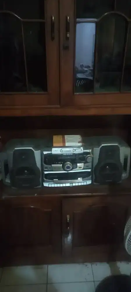 SHARP Tape Compo Surround