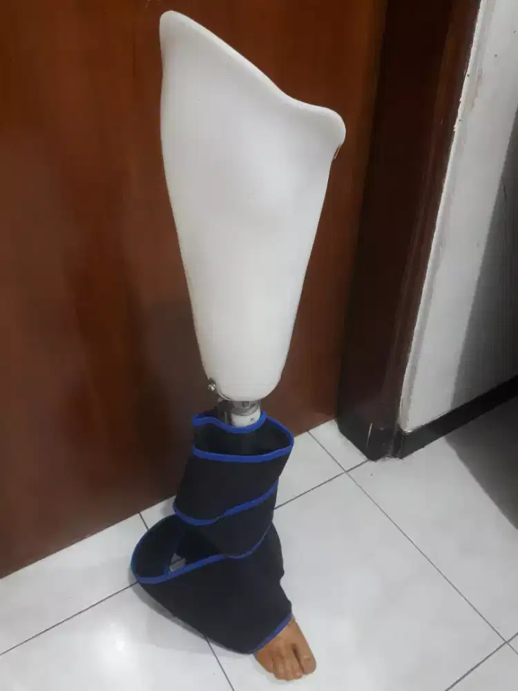 Kaki Palsu Made In Indonesia