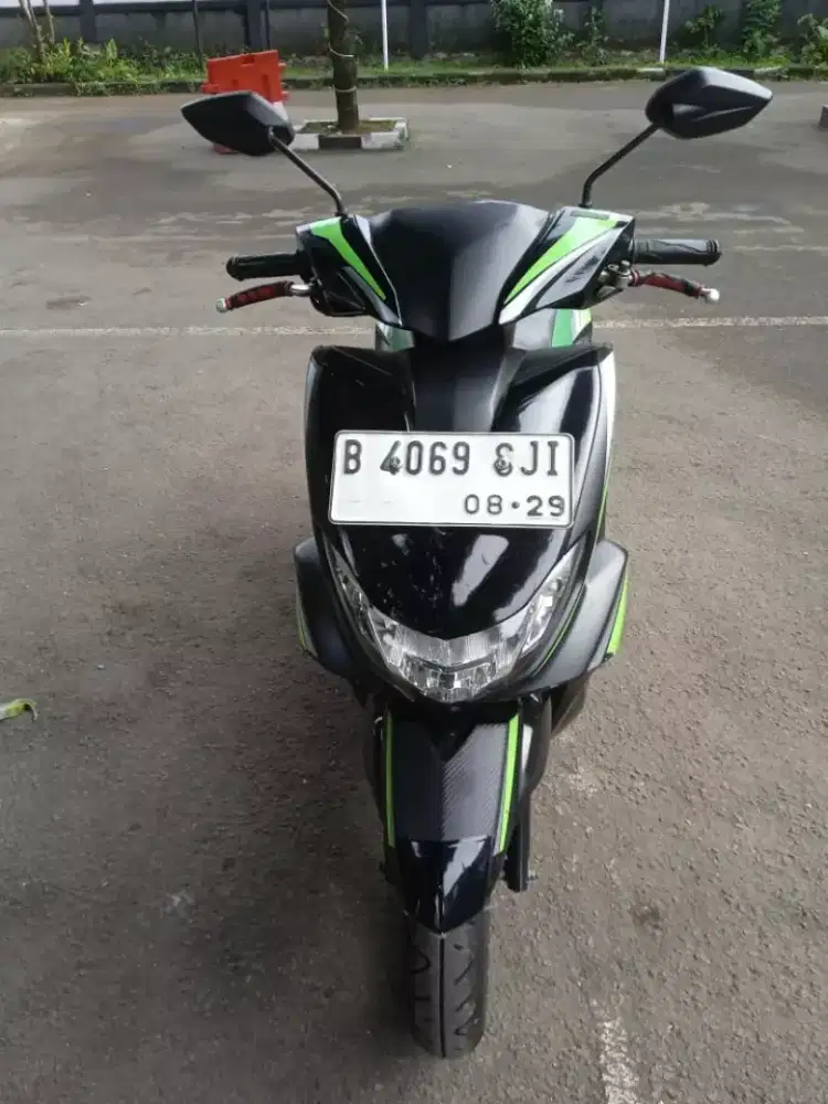 Yamaha Freego 125 CC Fuel Injection Stater hidup Mesin bagus no rembes
