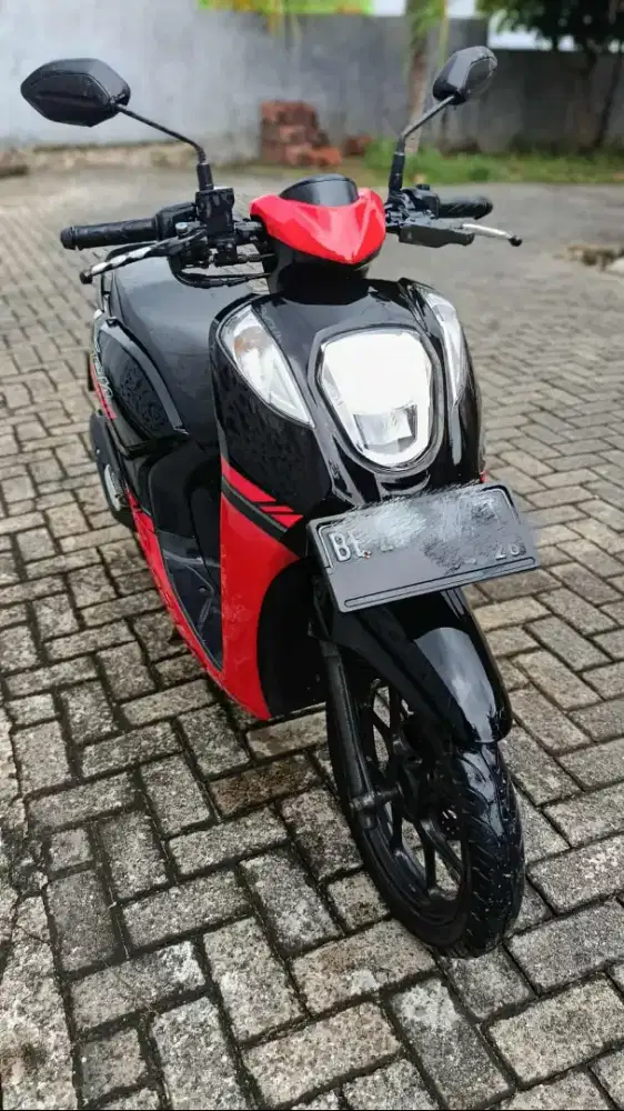 Honda genio 2021