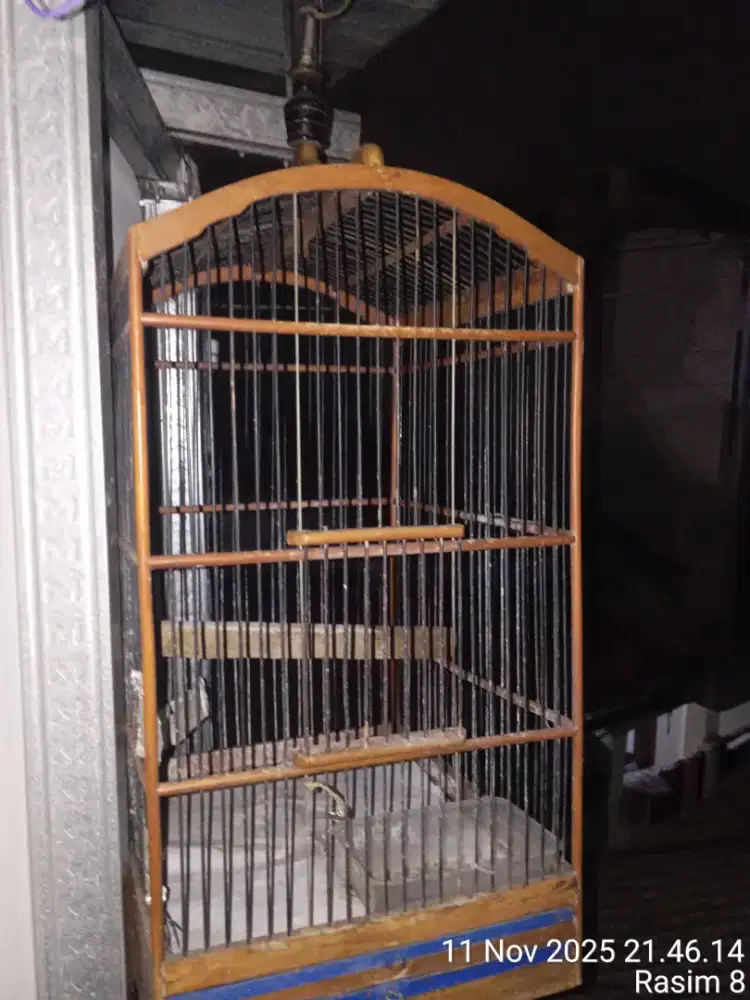 Kandang kenari besar