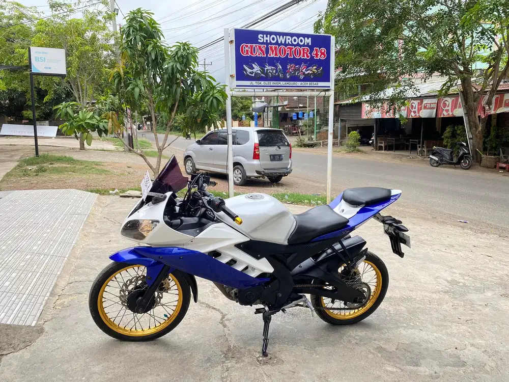 Di jual yamaha R15 tahun 2015 stnk hilang