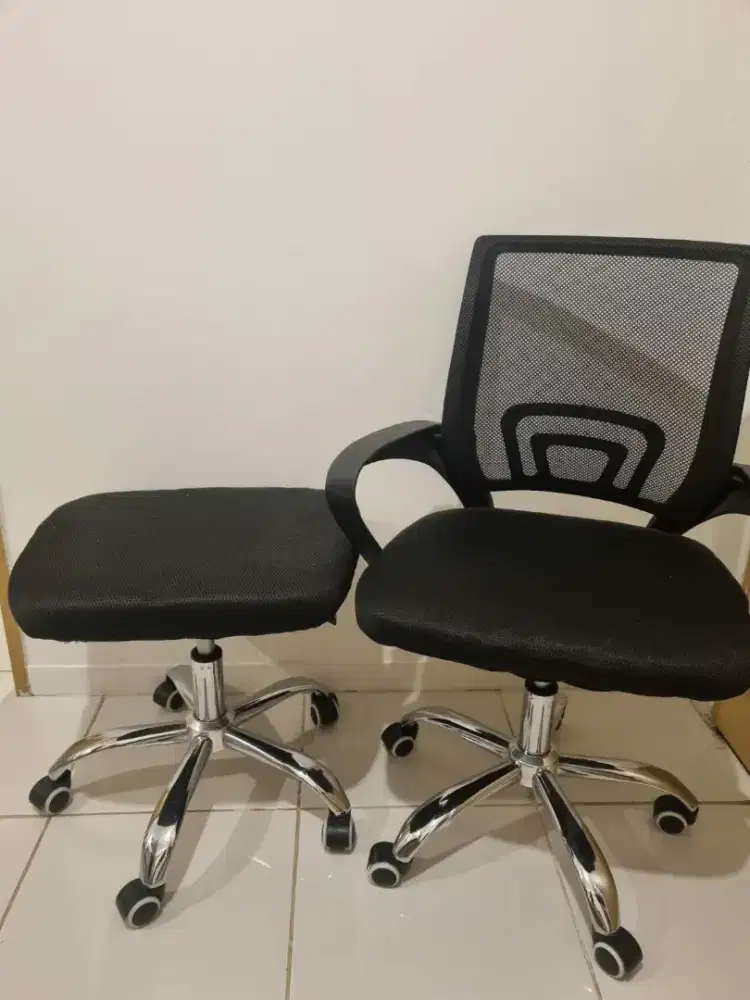 Jual Ambyar Kursi Kantor Masih Mulus