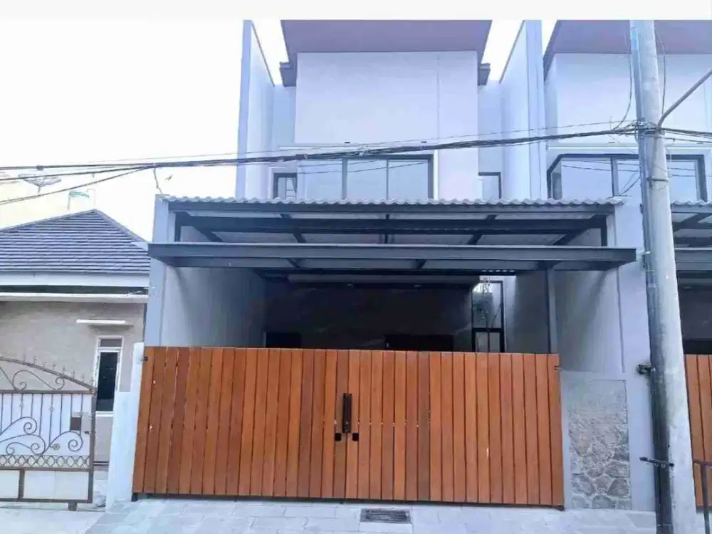 Jual Rumah Mulyosari dengan Row jalan 3 mobil