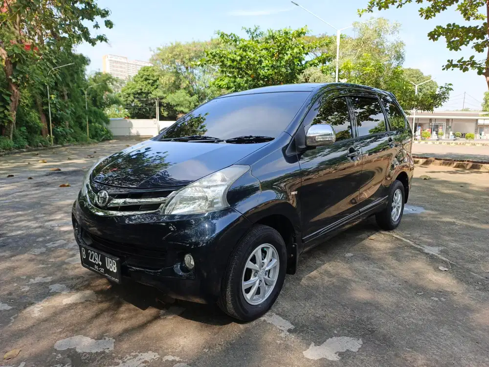 Toyota Avanza 1.3 G A/T 2012