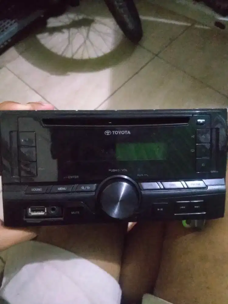 Head unit  avanza