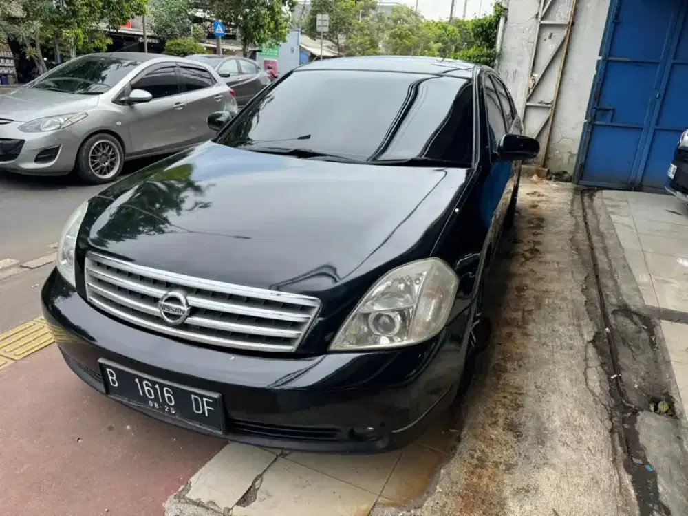 Nissan teana th 2005 AT
