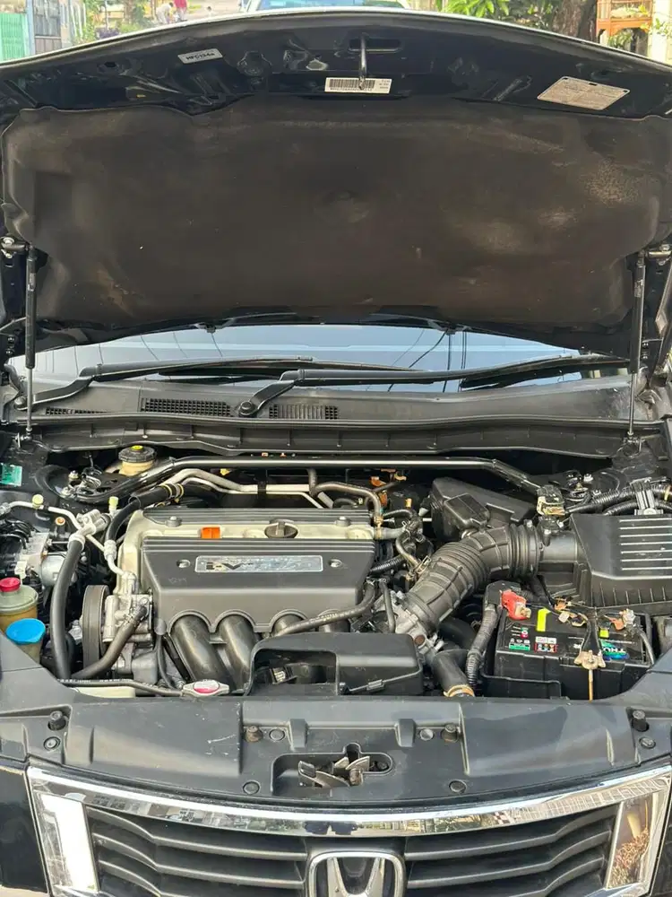 Honda Accord 2010 Bensin