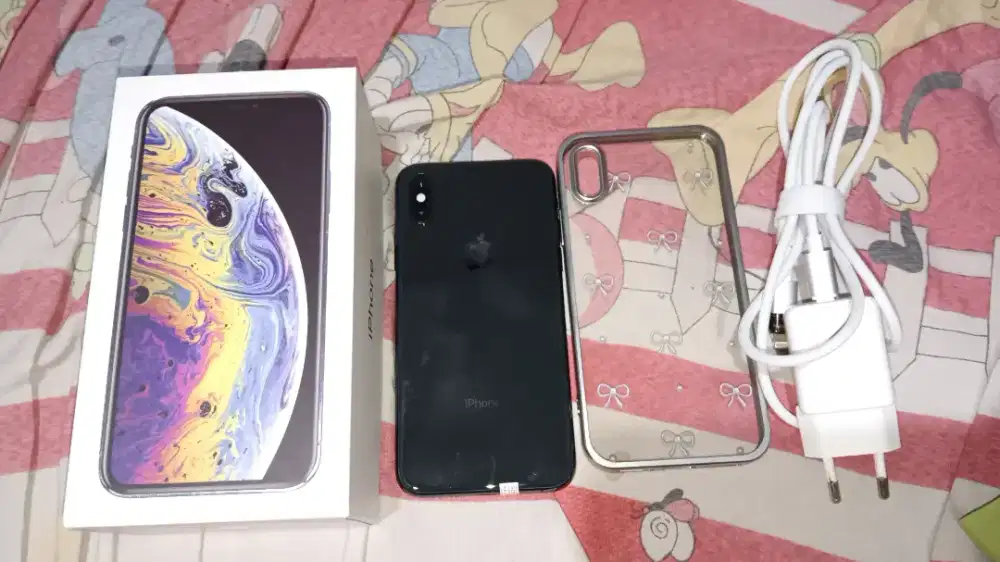 Jual iphone xs 64gb warna grey ex inter bekas