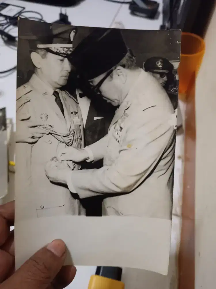 Poto lawas sukarno dan pak harto