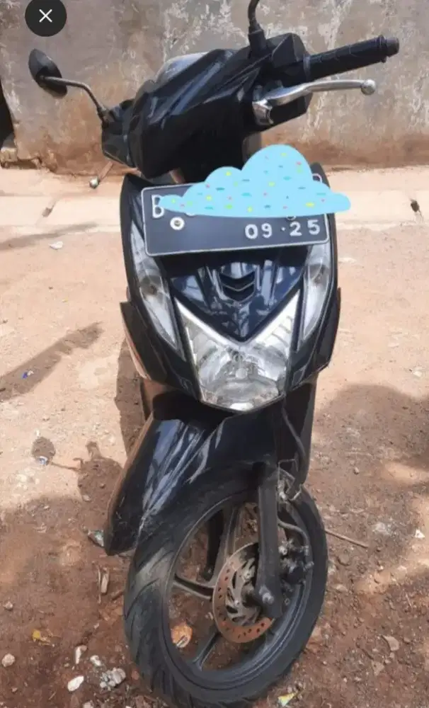 DIJUAL MOTOR HONDA BEAT 2015 HITAM