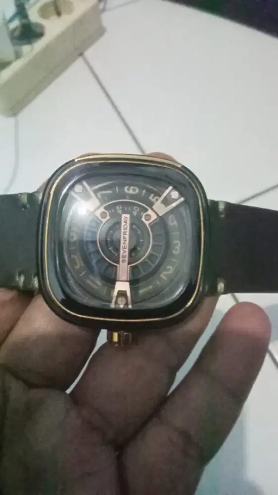 jam tangan SEVEN PRIDAY original