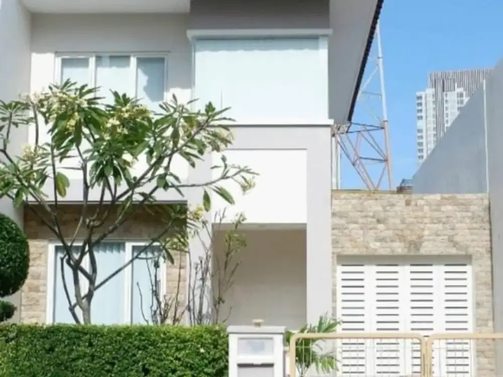 villa valensia bagus sudah renov siap huni