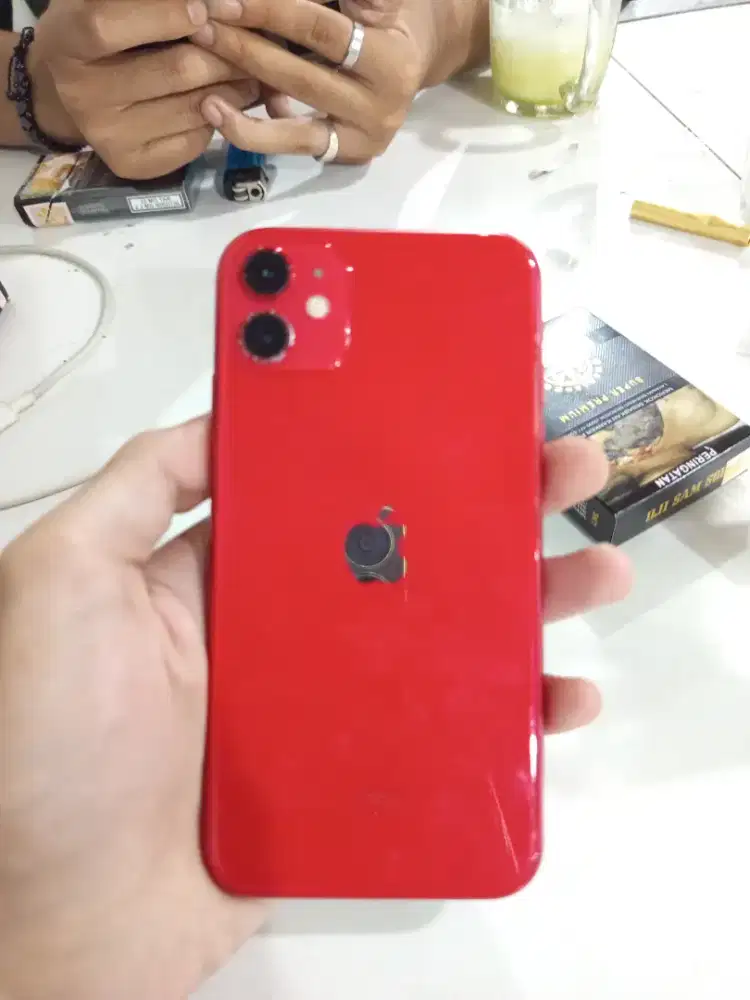IPHONE 11 128 GB Jaringan Inter