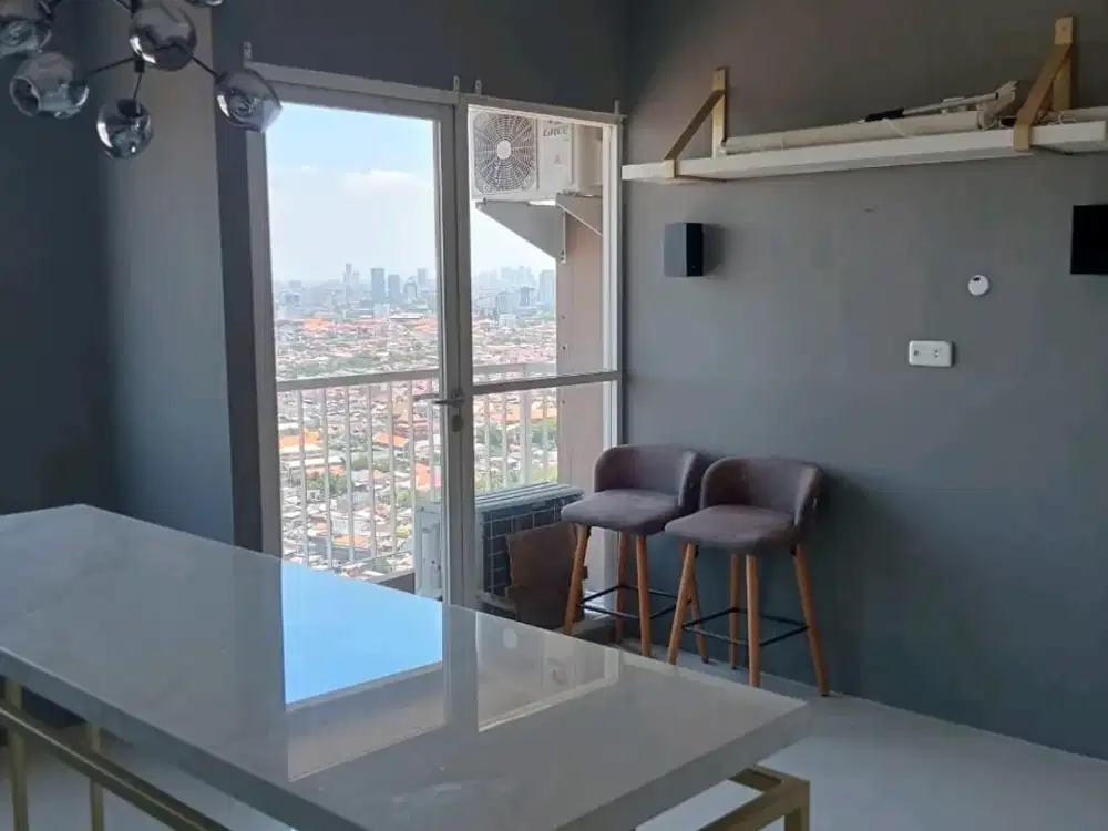 Puncak Dharmahusada Apartemen