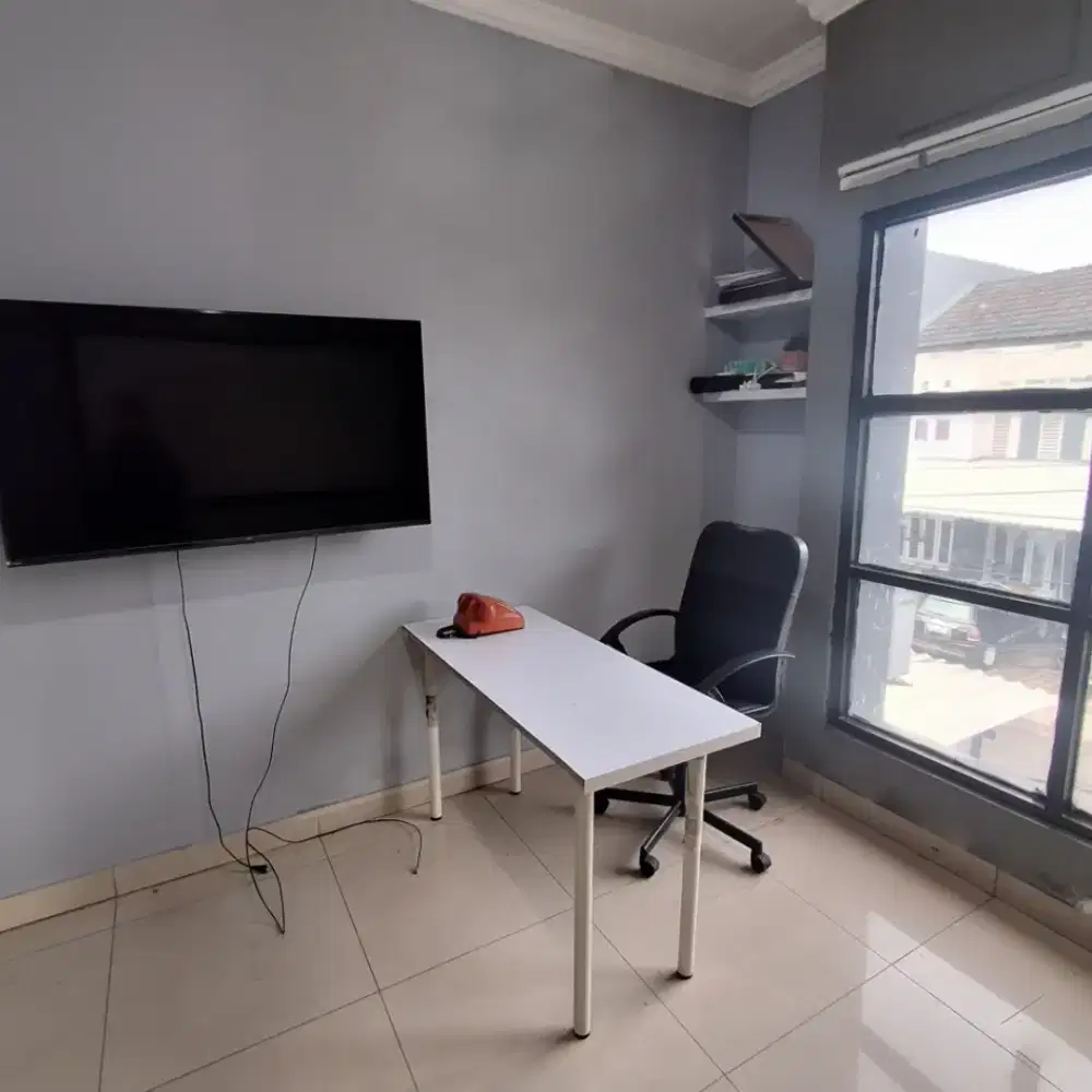 Disewakan Ruko Ruang Kantor