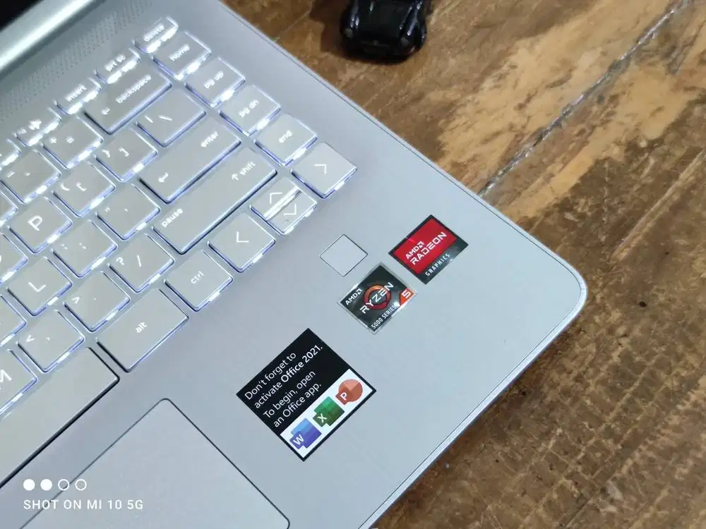 Laptop HP 14s-fq2002AU Ryzen 5-5625U 16GB/512GB FHD FULLSET