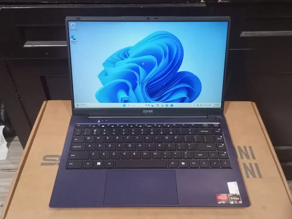 Jual laptop Zyrex Notebook D TECH, AMD Ryzen 5 3500U, Ram 16/256