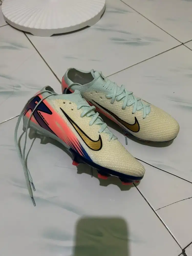 Sepatu Bola Nike Mercurial Vapor 16 Next Gen - Mbappe Madrid Edition