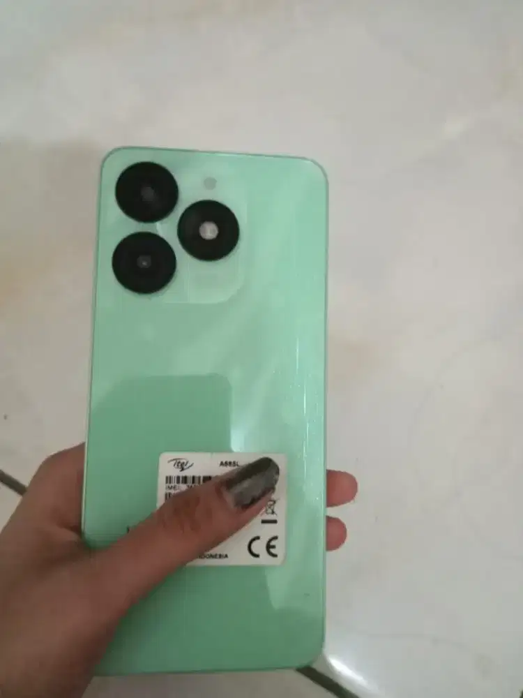 Jual hp ITEL( AWESOME )A70  RAM 4+4