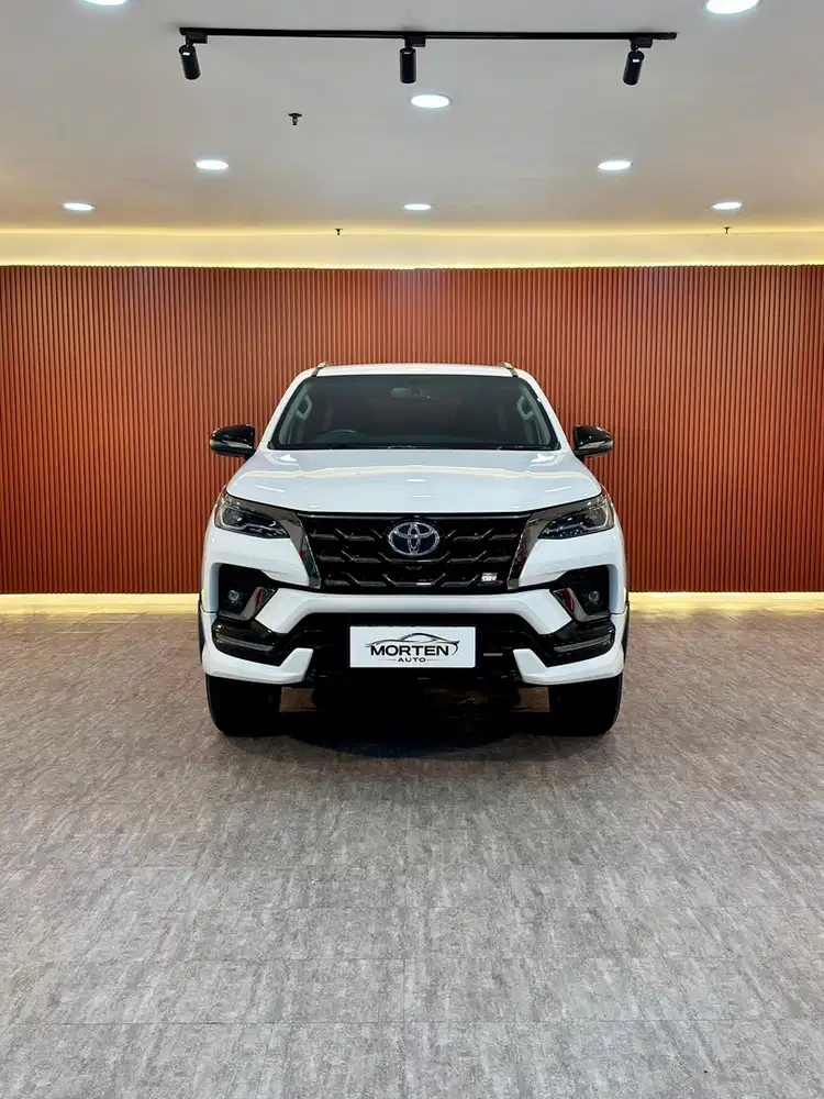 Toyota Fortuner 2.8 VRZ GR Sport 2023