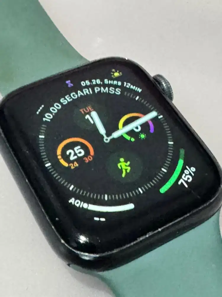 Apple Watch Series 5 44m space gray